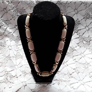 Talbots white stone with gold accent necklace